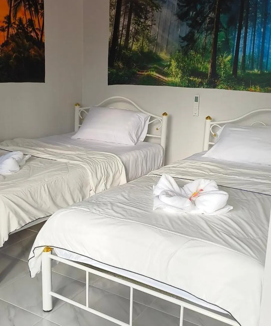 Habitación en casa particular Batikseafood Airport & Room Ban Bo Sai Klang